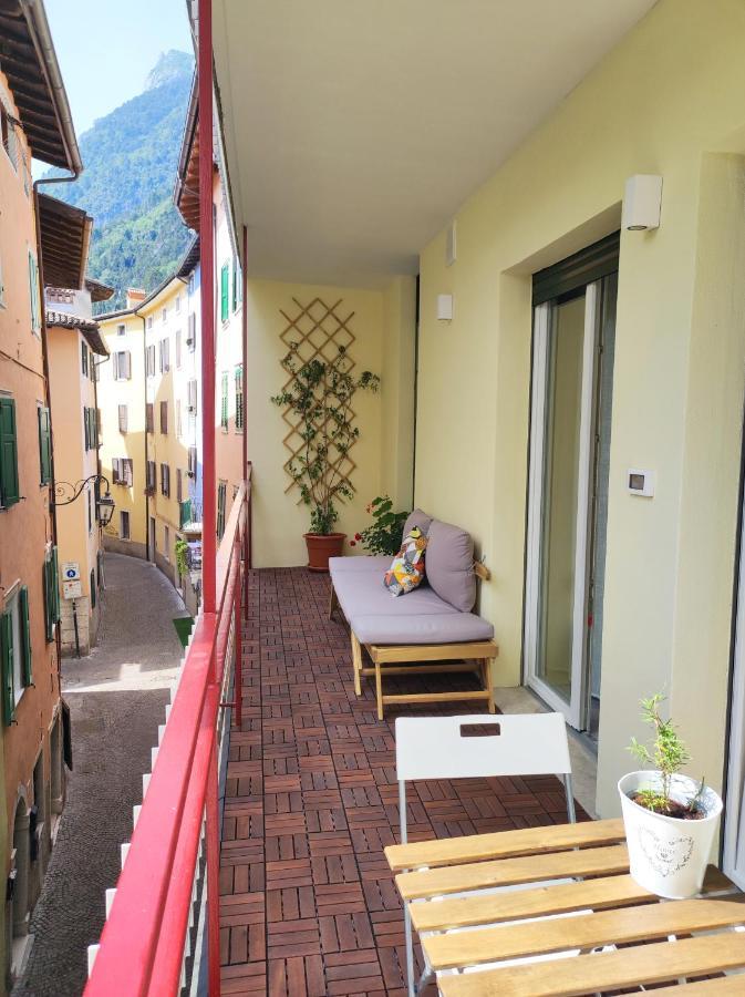 New Apartment In Historical Center Near Lake Riva del Garda Luaran gambar