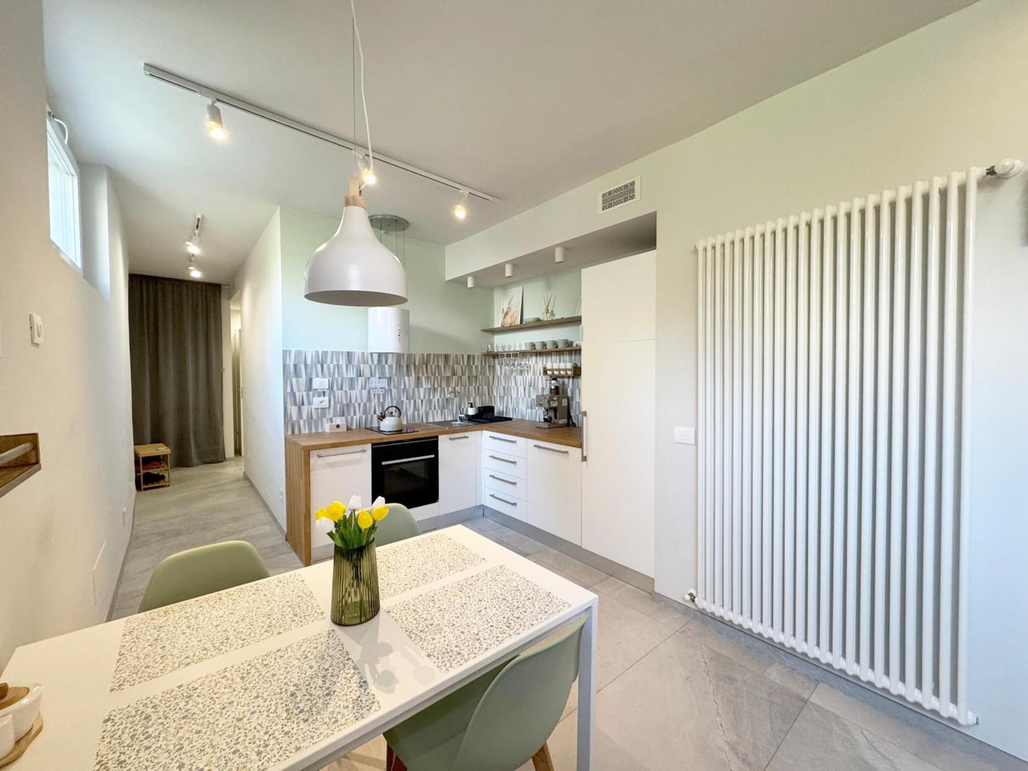 New Apartment In Historical Center Near Lake Riva del Garda Luaran gambar