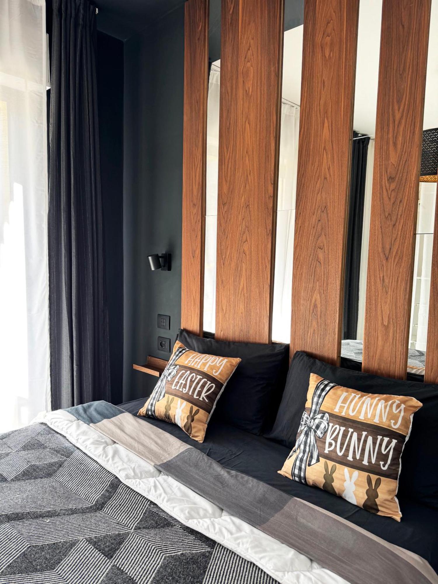 New Apartment In Historical Center Near Lake Riva del Garda Luaran gambar