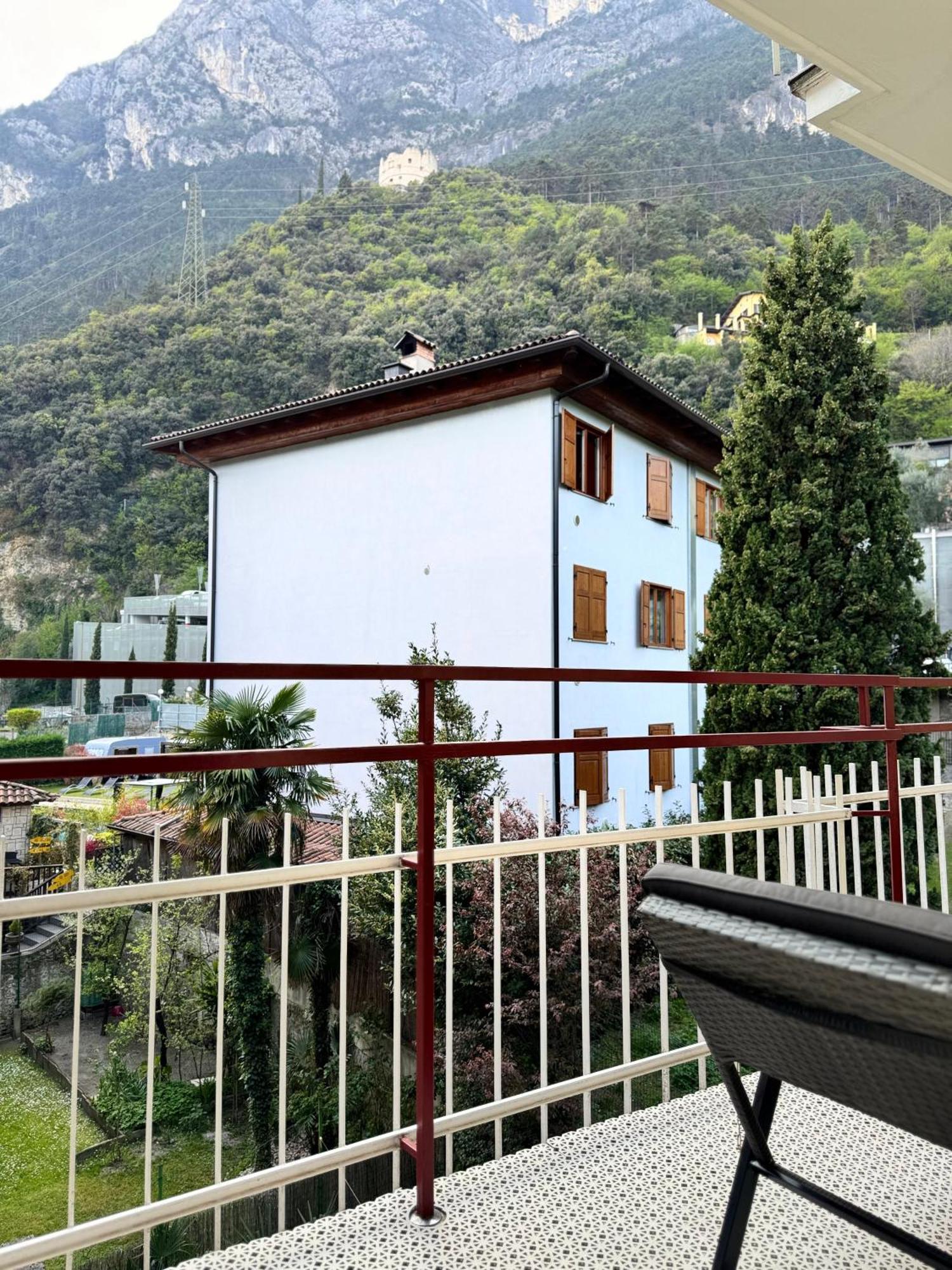 New Apartment In Historical Center Near Lake Riva del Garda Luaran gambar